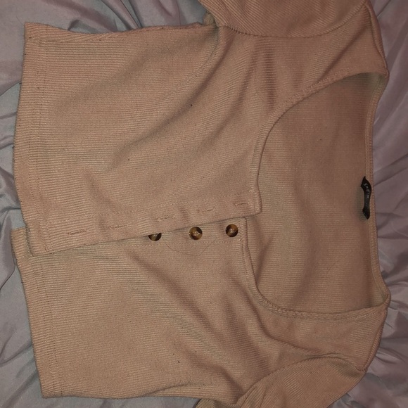 Crop top beige color - Picture 2 of 3